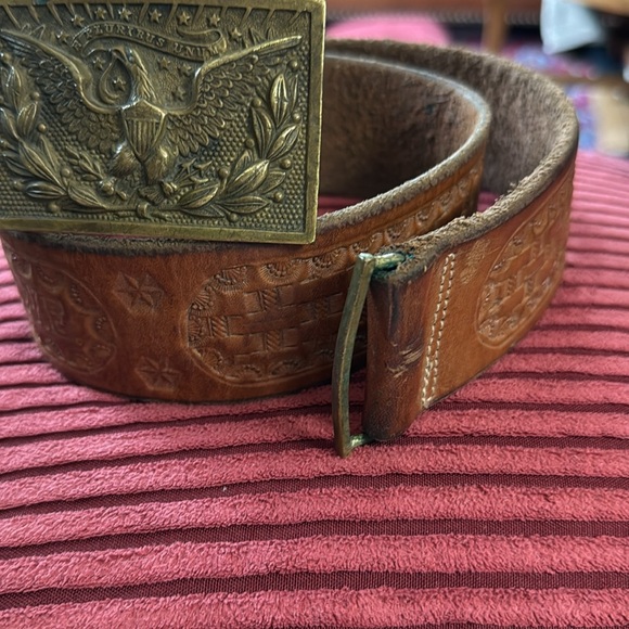 Civil War era U.S. Officer's Model 1851 Pattern Rectangular Sword Belt Plate. - Picture 9 of 10